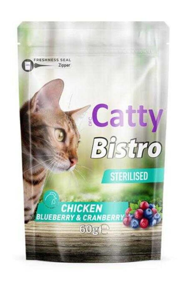 Catty Bistro Tavuklu Yaban Mersinli ve Kızılcıklı Kısırlaştırılmış Kedi Ödül Maması 60GR
