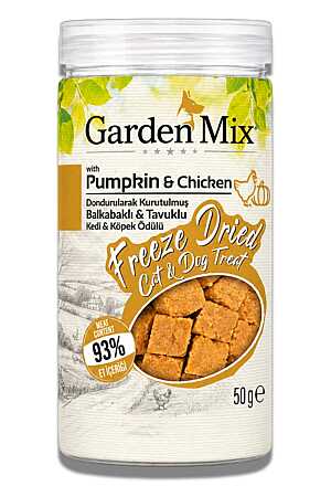 Garden Mix Dondurularak Kurutulmuş Kediler ve Köpekler İçin Tavuklu Balkabaklı Ödül Maması 50gr